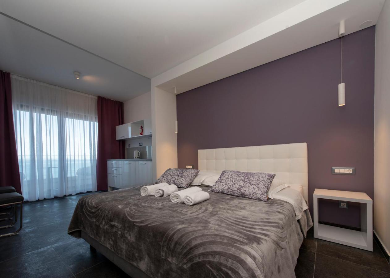Luxury Rooms Beach Mediteran Podstrana Buitenkant foto